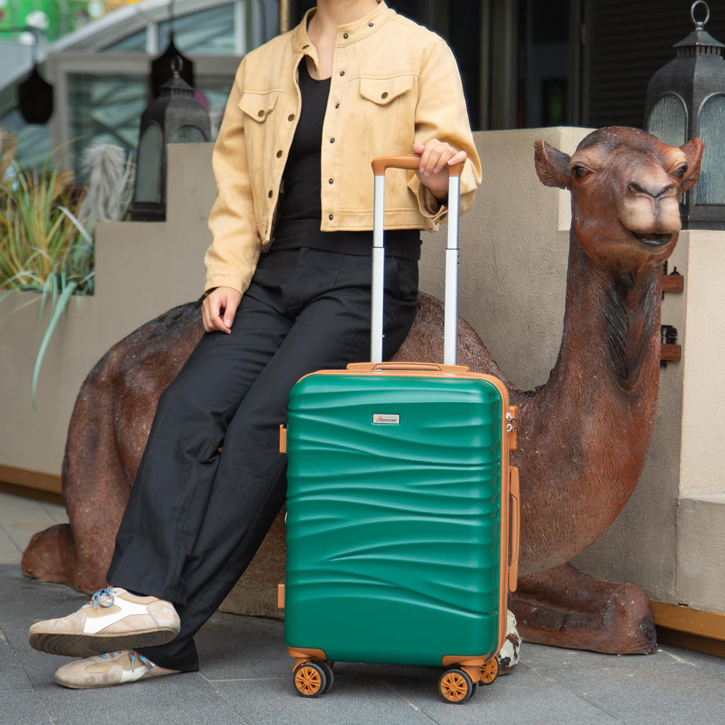 Green Expandable Hardshell Carry On Luggage I551718