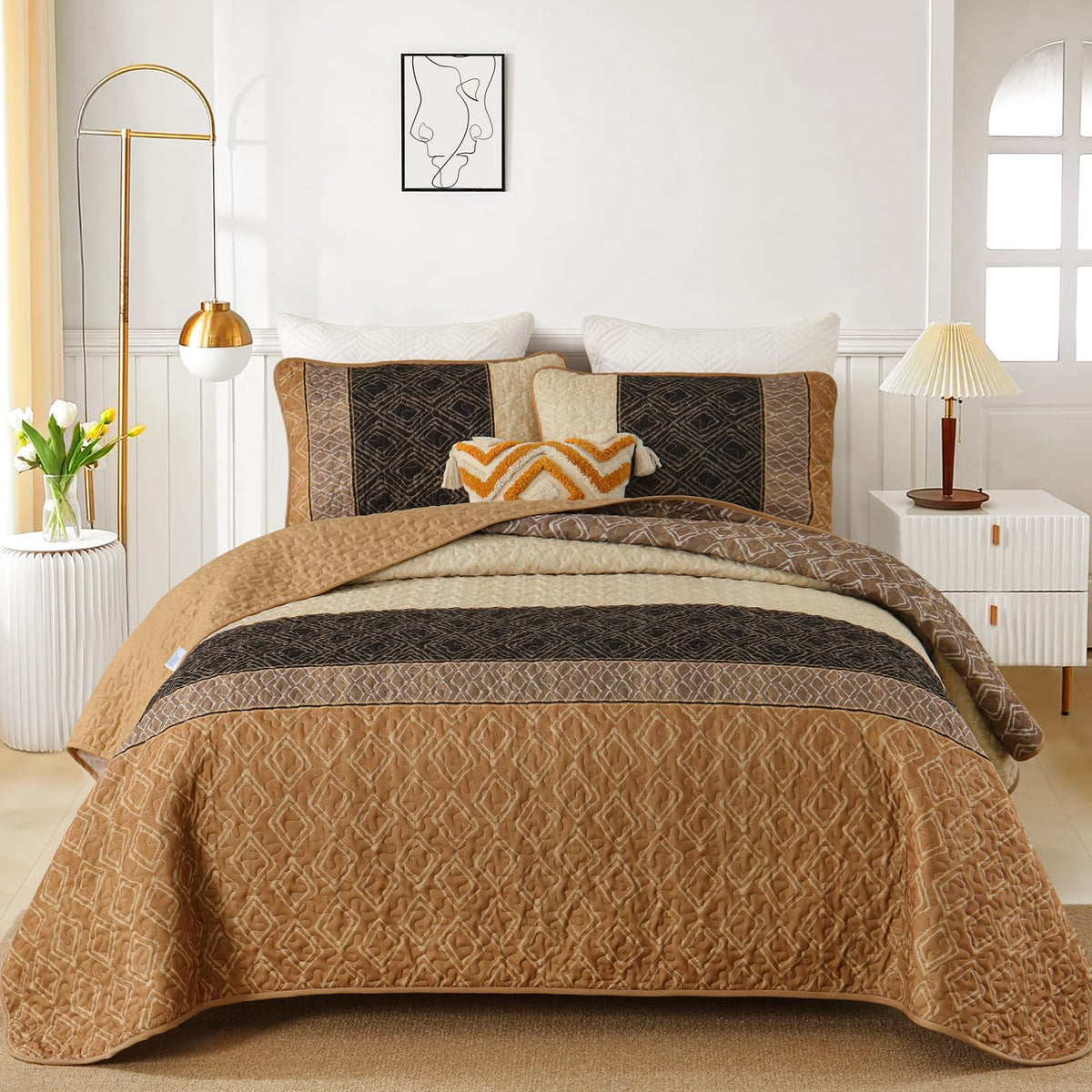 Brown Quilt King Size 3 Pcs Bedspread L529895