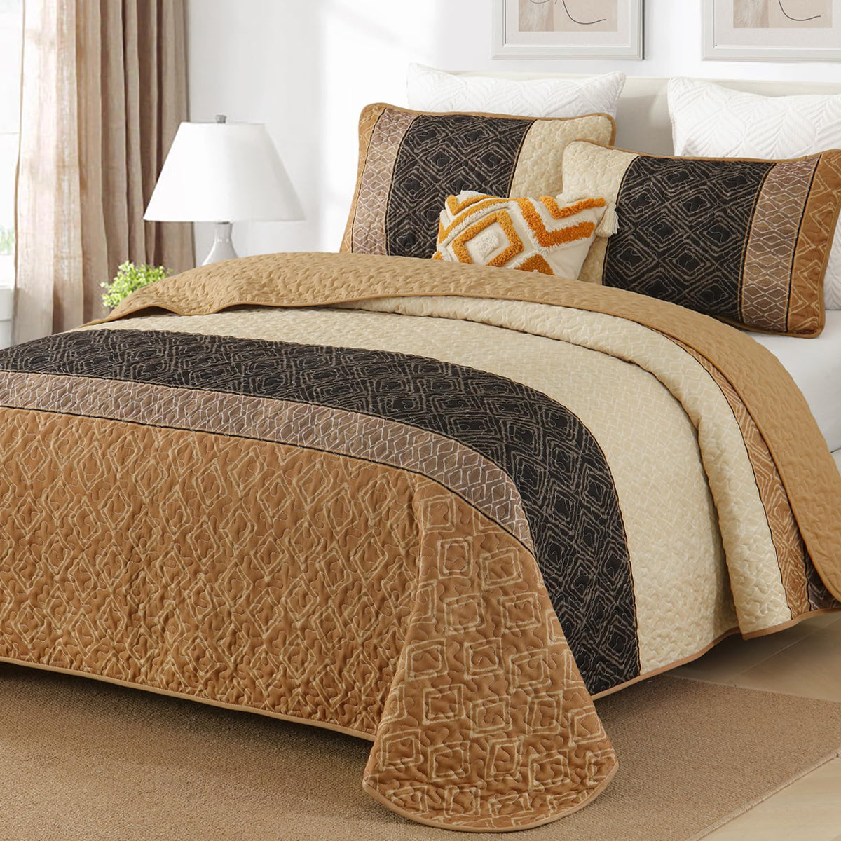 Brown Quilt King Size 3 Pcs Bedspread L529895